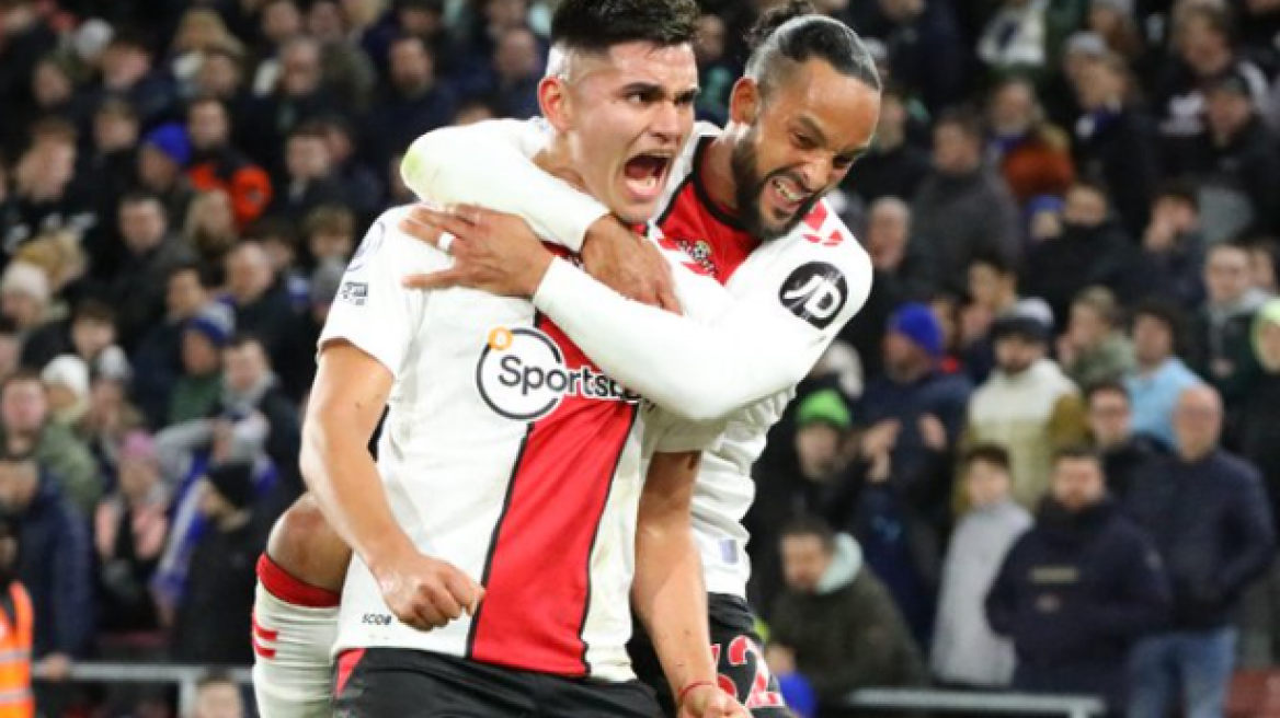 Premier League, Σαουθάμπτον - Λέστερ 1-0: Πήραν ανάσα οι Άγιοι 