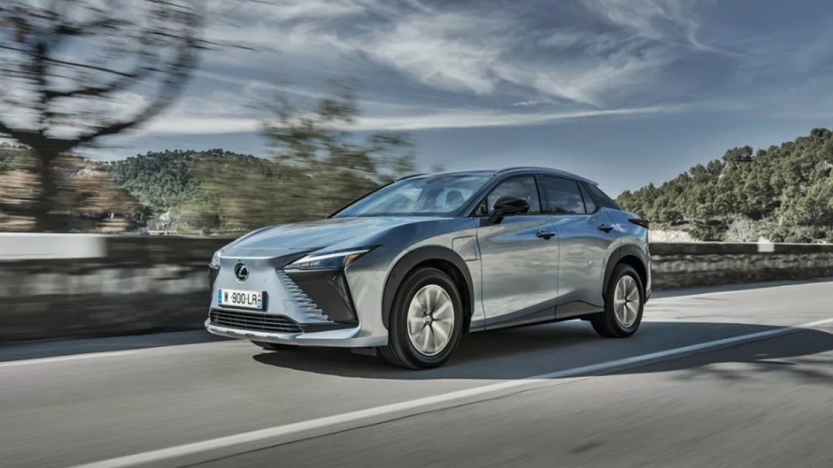 Οδηγούμε το νέο Lexus RZ 450e στη Γαλλία
