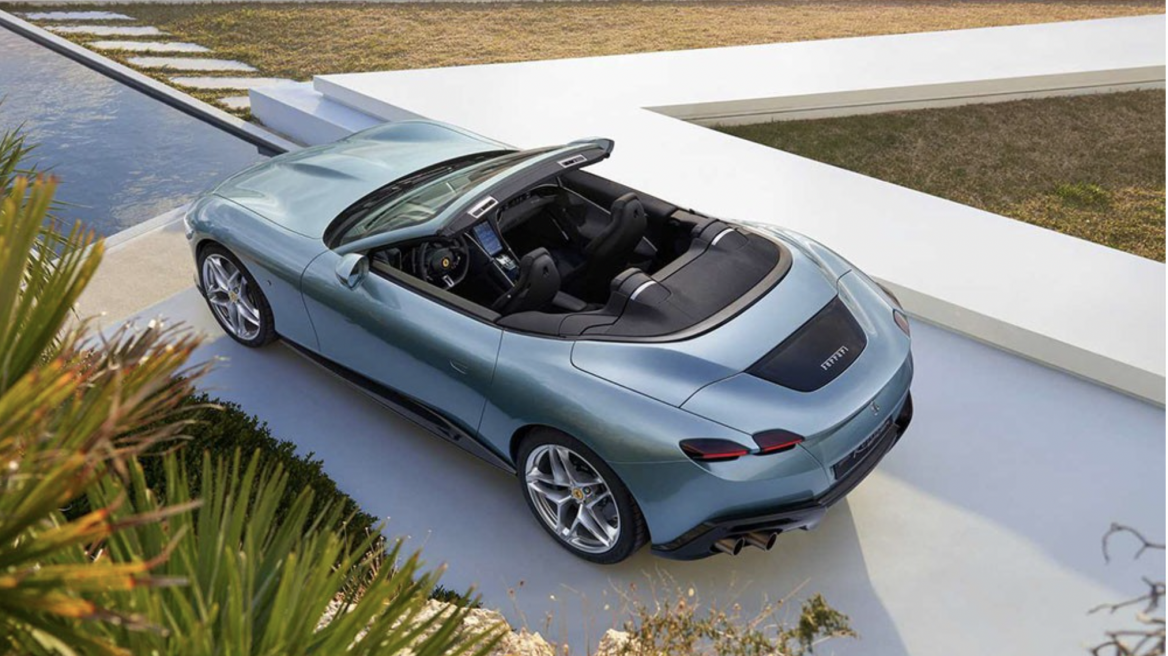 Αυτή είναι η κούκλα Ferrari Roma Spider