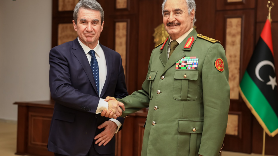 Με τον Χάφταρ συναντήθηκε στη Βεγγάζη ο Ανδρέας Λοβέρδος