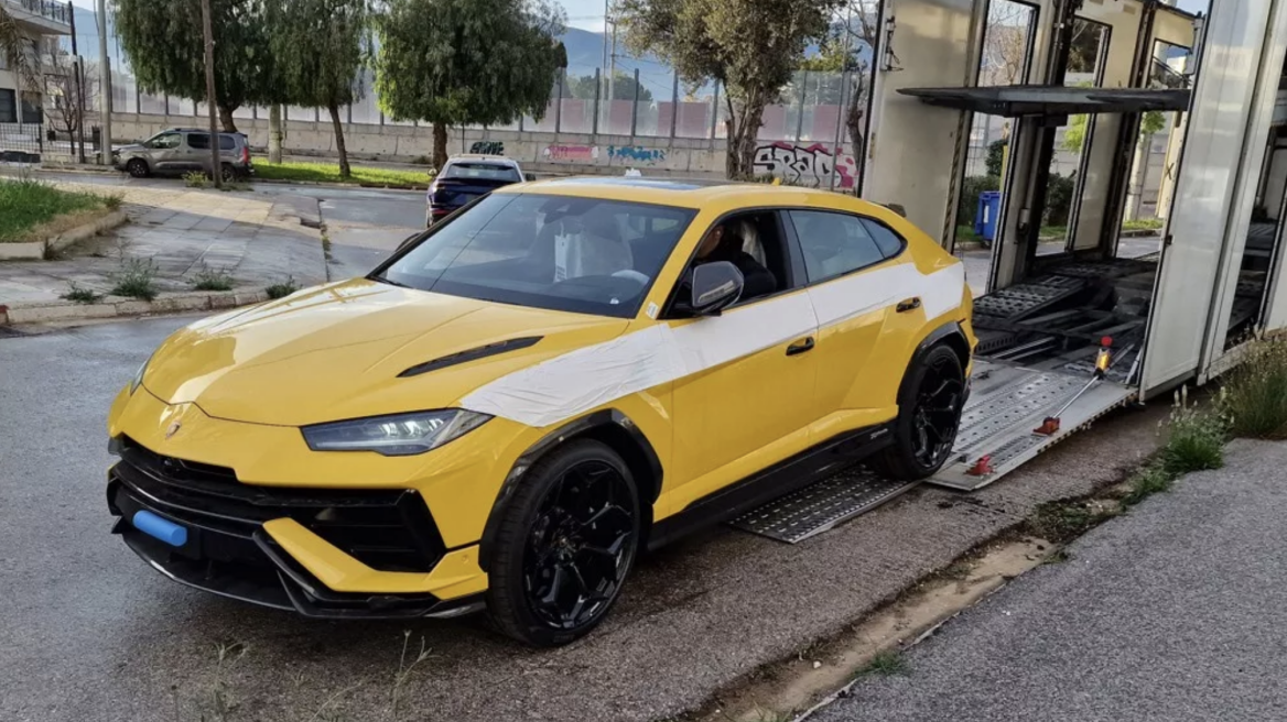 Δείτε την κορυφαία Lamborghini Urus που μόλις πάτησε Ελλάδα 