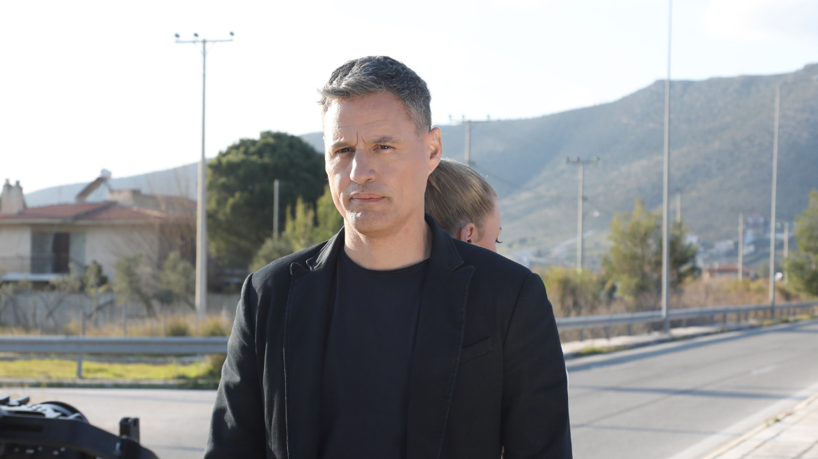 Γρηγόρης Πετράκος: Απίστευτες χυδαιότητες για Σαββόπουλο - «Όλα αυτά τα εμβόλια που έκανες δεν σε προστάτευσαν καθόλου»