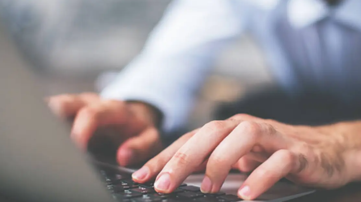 ΑΑΔΕ: Παράταση στην προθεσμία υποβολής του Ε9