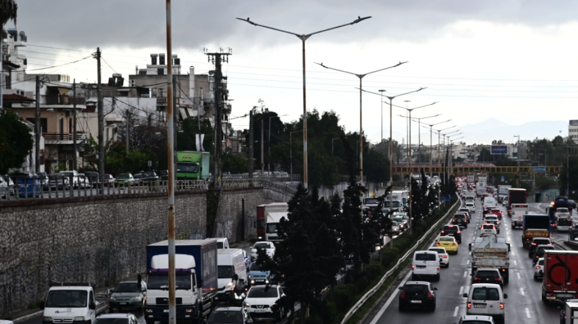 Κίνηση: Παρασκευή της υπομονής για τους οδηγούς στον Κηφισό
