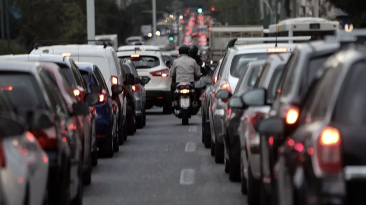 Έκρηξη στις πωλήσεις ΙΧ και τον Μάρτιο