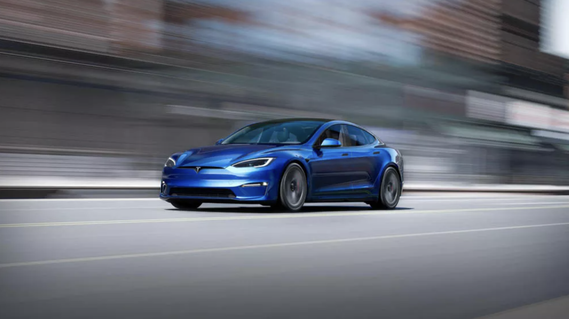 Νέα μείωση τιμών Tesla στην Ελλάδα - Εξαλλοι οι ιδιοκτήτες