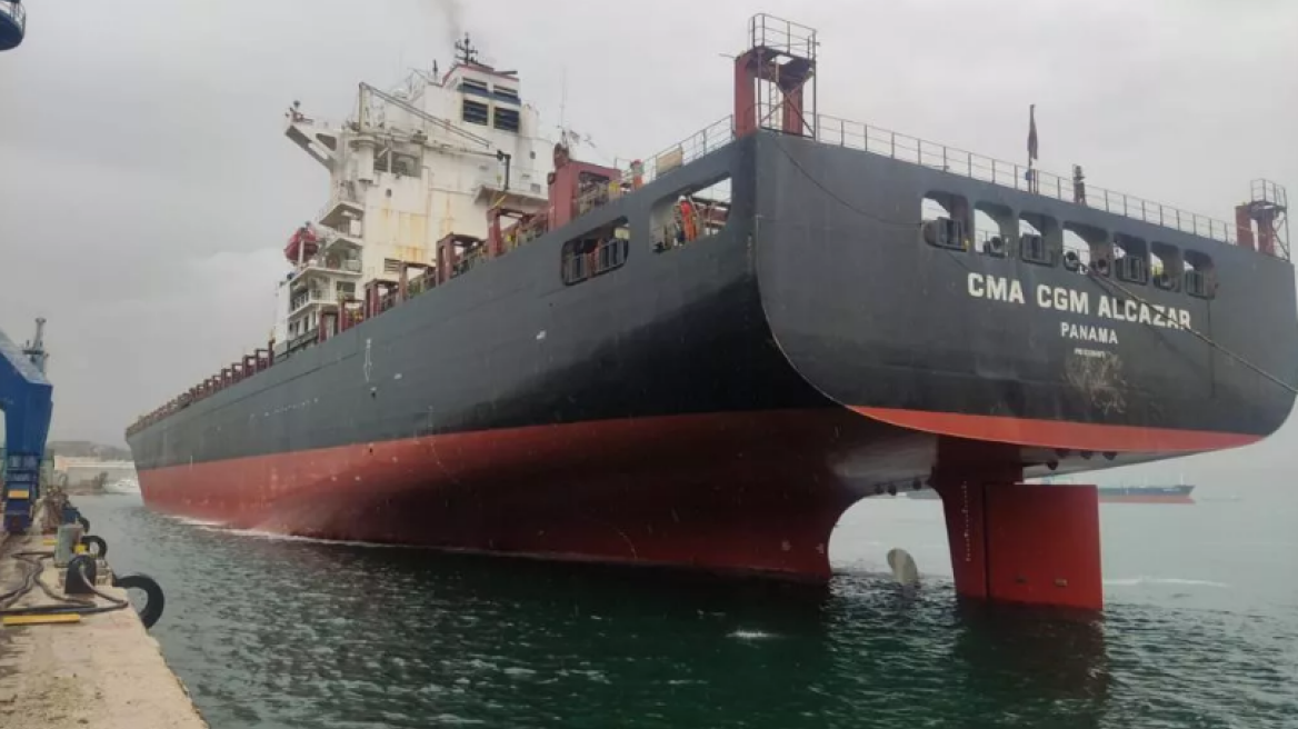 Ναυπηγεία Ελευσίνας: Κατέπλευσε για επισκευή το συνολικά 12ο πλοίο