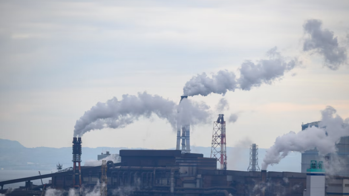 Ενεργειακή κρίση - Bloomberg: Έρχονται χαμηλότερες τιμές καυσίμων