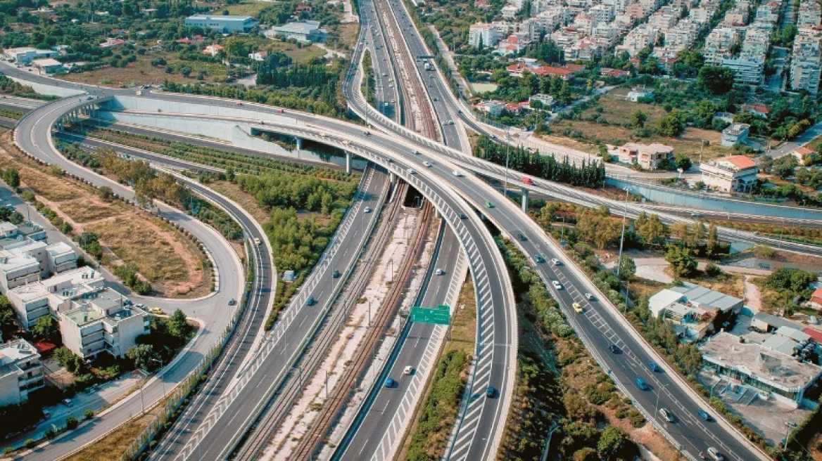 Αττική Οδός: Παραδίδεται στους 8 μνηστήρες η τελική σύμβαση παραχώρησης για την 25ετή επέκταση