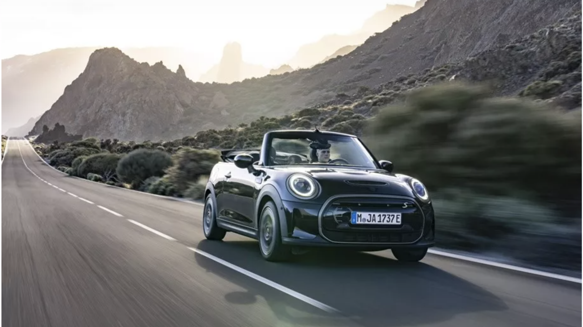 Οδηγούμε το νέο MINI Cooper SE Cabrio στην Ισπανία