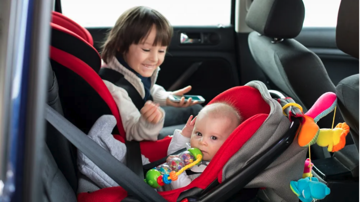 SOS: Ξεχασμένο μωρό στο αυτοκίνητο