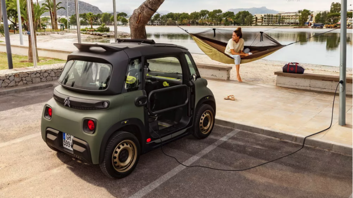 Ηρθε Ελλάδα το Ami της... παραλίας! 