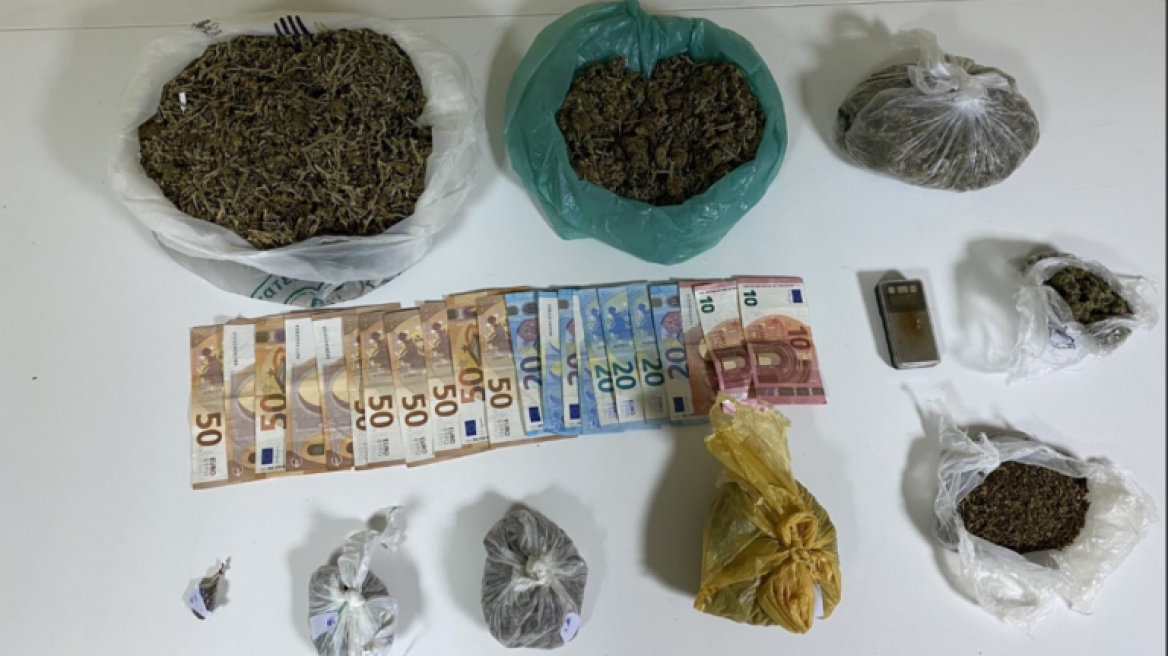 Βέροια: Έκρυβε πάνω από ένα κιλό κάνναβης στο σπίτι του