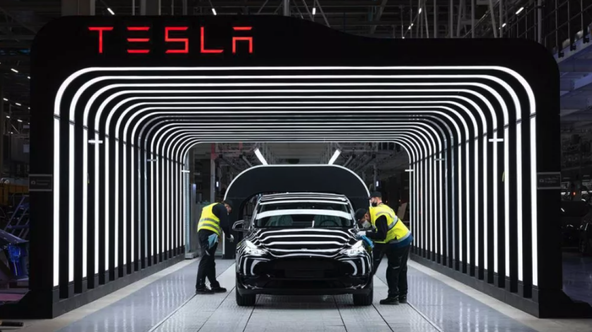 Η Ισπανία κερδίζει την Tesla