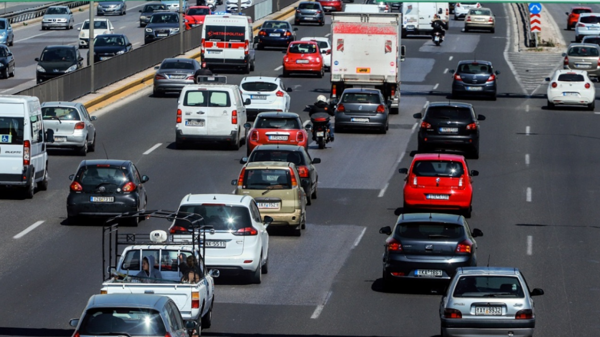 Κίνηση τώρα: Πού υπάρχει μποτιλιάρισμα - Live εικόνα