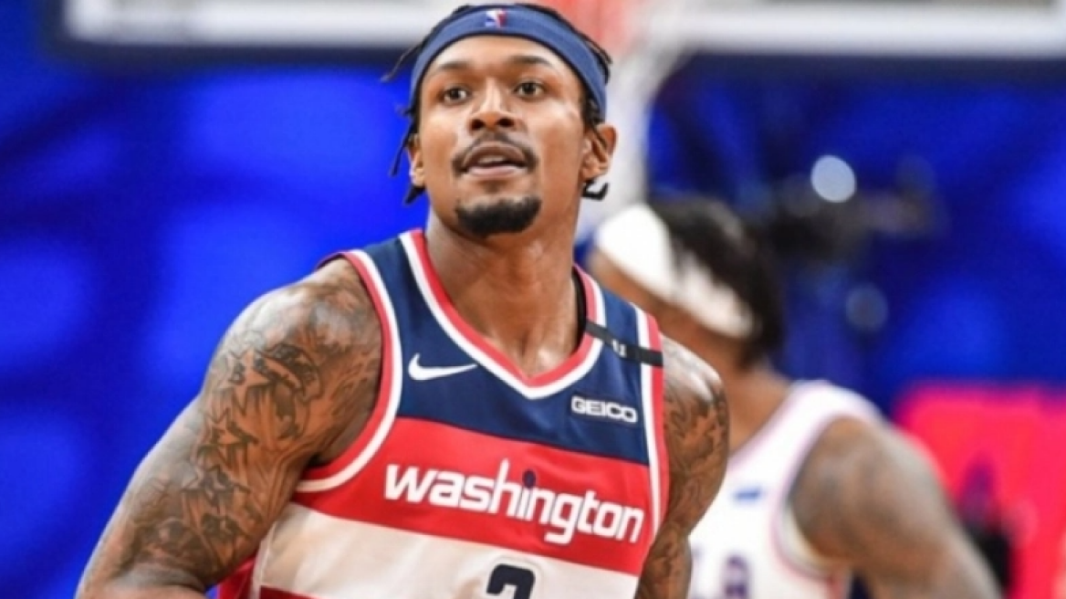 «Μάχη» Μπακς και Χιτ για την απόκτηση του Μπράντλεϊ Μπιλ