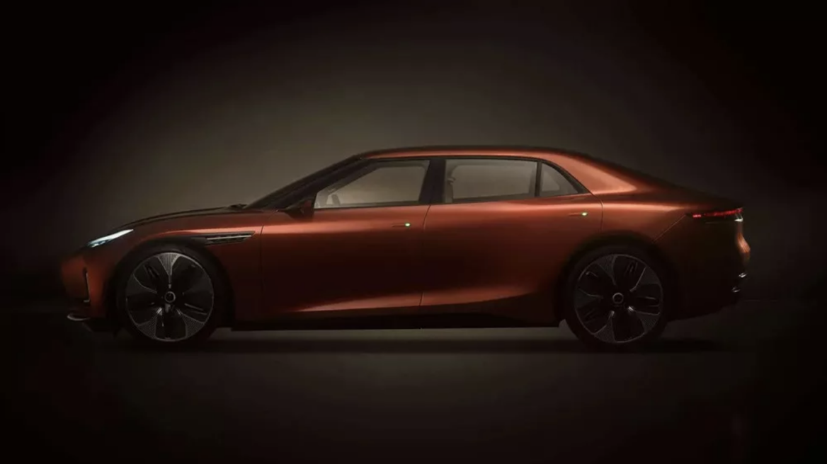 Η Saab είναι εδώ!