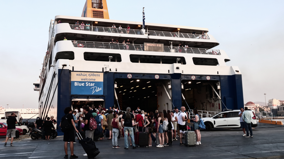 Αρχίζει σταδιακά η μεγάλη επιστροφή από τα νησιά
