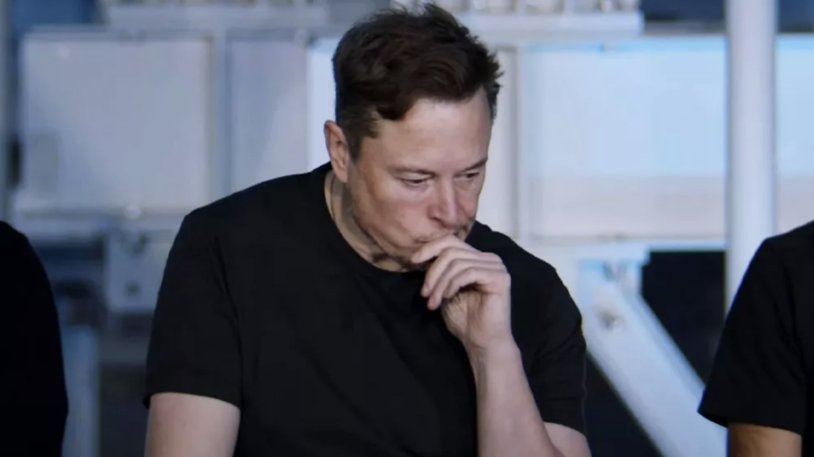 Έρευνα: Πώς ο Μασκ γίνεται βαρίδι για την Tesla
