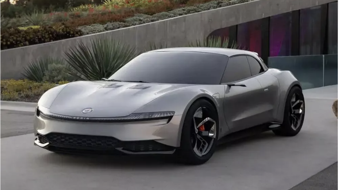 Αυτό είναι το Fisker Romin των 1.000 ίππων!