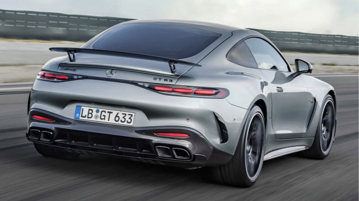 Επίσημο: Αυτή είναι η νέα Mercedes-AMG GT Coupe (+video)