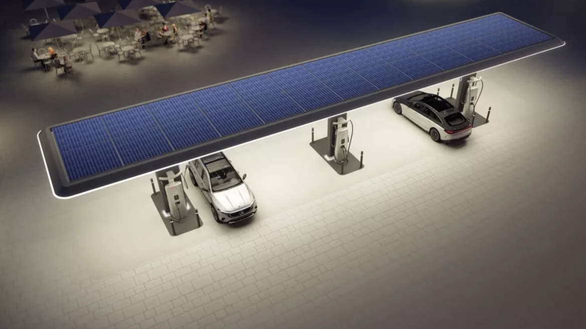Πώς η Mercedes-Benz αντιγράφει την Tesla