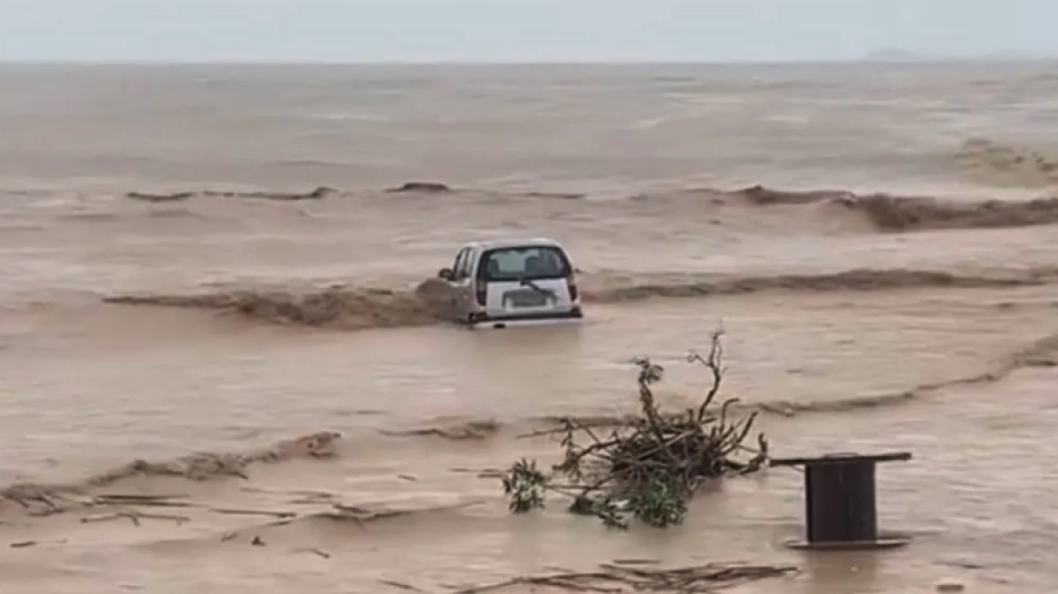Απίστευτο το πόσα αυτοκίνητα πλημμύρισαν στην Θεσσαλία 