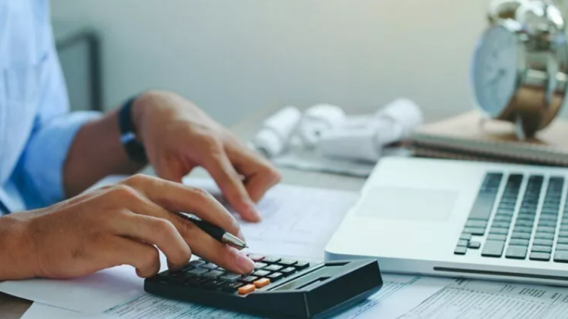 Δίμηνη παράταση στην «περαίωση» διαφορών με την εφορία