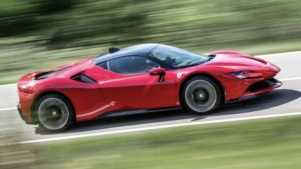 Τα καινούργια supercars που πουλήθηκαν στην Ελλάδα - Πολλά τα εκατομμύρια