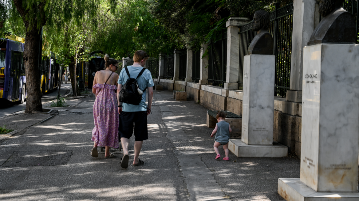 Καιρός: Νοτιάδες σε Ιόνιο και Αιγαίο - Σταδιακή άνοδος της θερμοκρασίας σε όλη τη χώρα