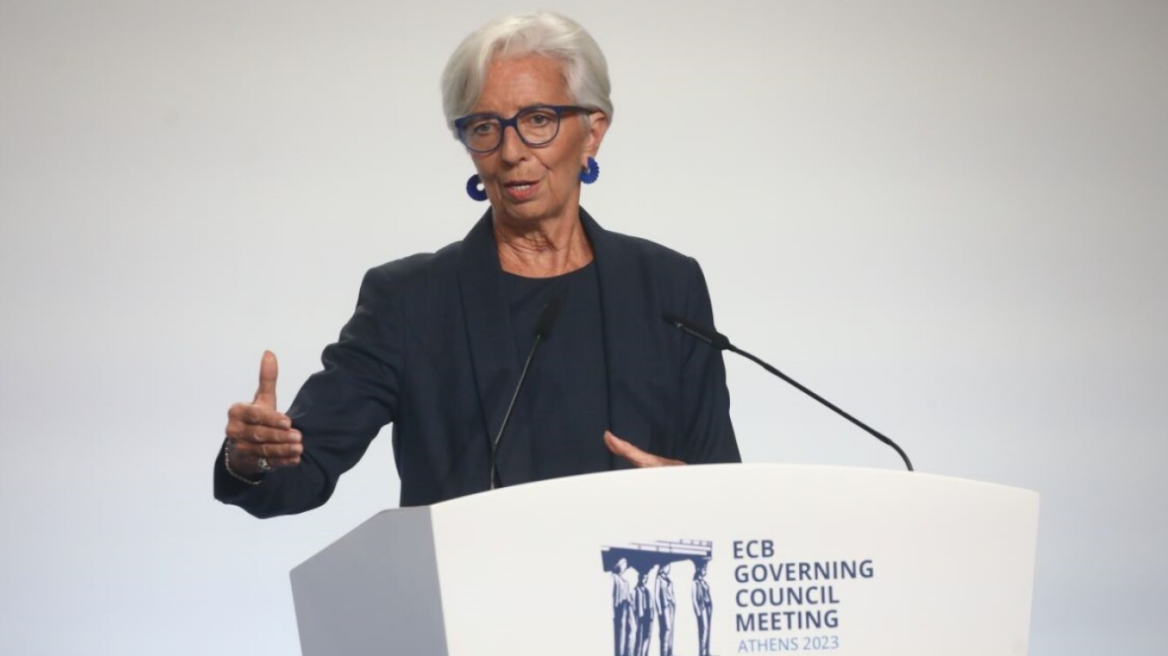 Δημοσκόπηση αναλυτών: Η ΕΚΤ θα συνεχίσει τις μειώσεις επιτοκίων ανά τρίμηνο 