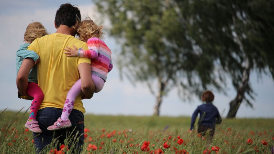 Επίδομα παιδιού: Κλείνει έως τις 30 Νοεμβρίου η πλατφόρμα