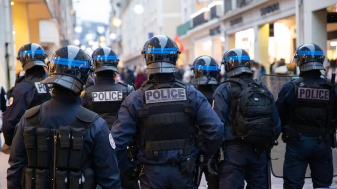 15χρονος επιτέθηκε με μαχαίρι σε λύκειο στη Γαλλία - Ένας μαθητής νεκρός, τουλάχιστον 3 τραυματίες