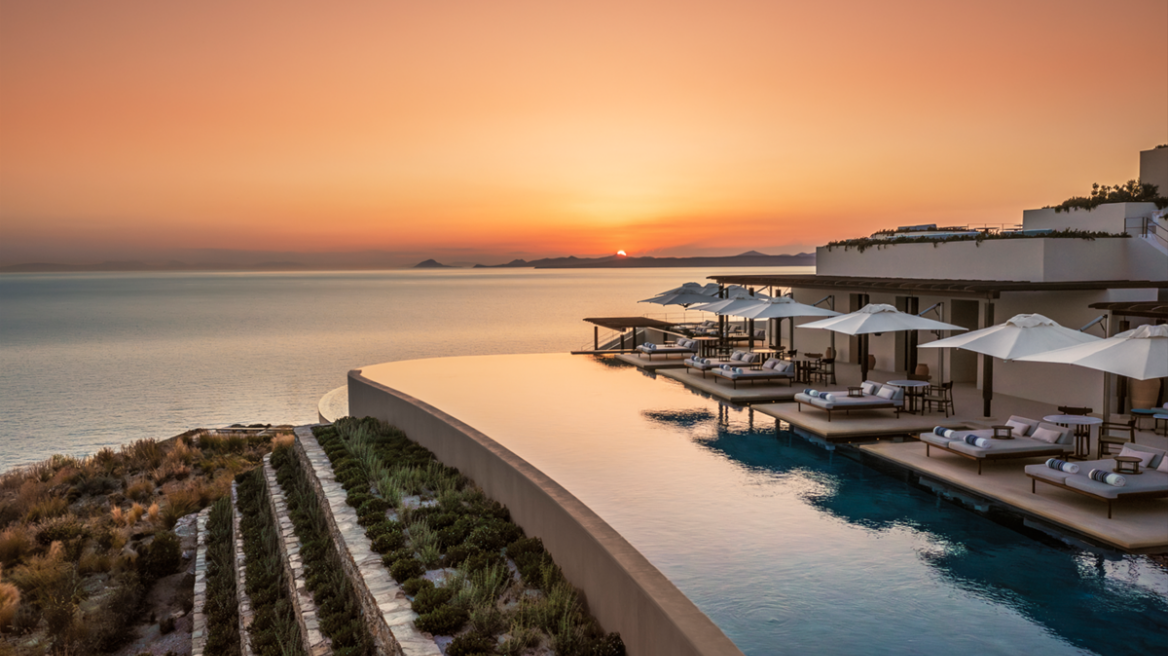 Ένα κυκλαδίτικο θαύμα, μόλις μια ώρα μακριά από την Αθήνα 