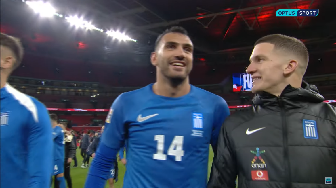 Εθνική Ελλάδος: «Άξιζες χατ-τρικ» είπε ο Τζόλης του Παυλίδη μετά τη νίκη στο Λονδίνο - Δείτε βίντεο