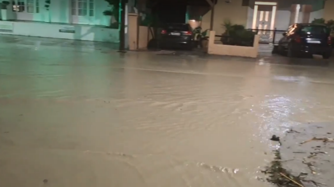 Νέο μήνυμα 112 στη Ρόδο λόγω υπερχείλισης ρέματος - «Απομακρυνθείτε σε υψηλότερα σημεία»