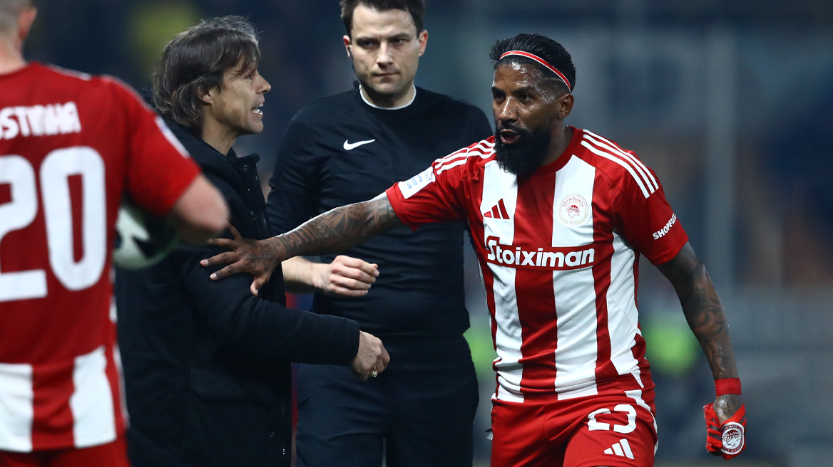 Ο Ρόντινεϊ είπε την καλημέρα του τραγουδώντας το «Νοικιάστηκε» της Λιόλιου - Βίντεο