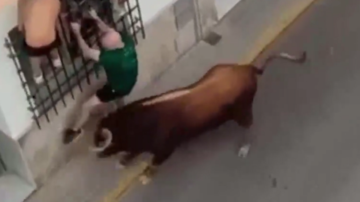 Βίντεο: Ταύρος επιτέθηκε σε 57χρονο σε ισπανικό φεστιβάλ και τον σκότωσε