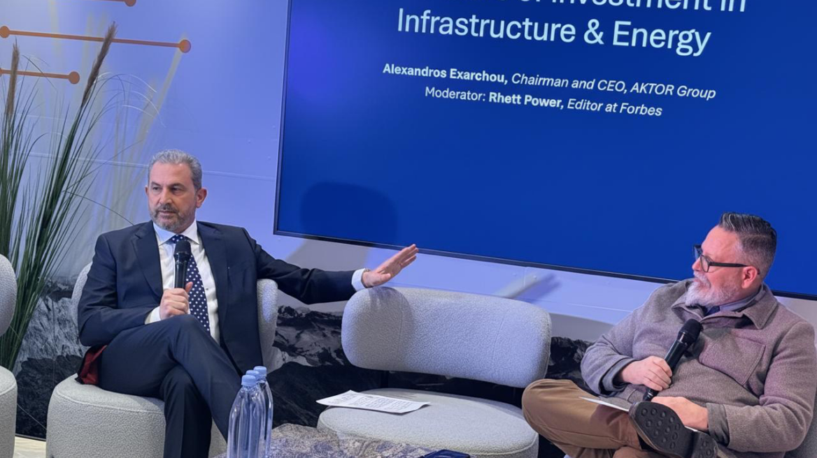 Εξάρχου από το Νταβός: Λάθος η σύγκριση του LNG με το ρωσικό αέριο