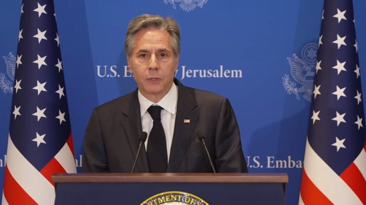 Ο Άντονι Μπλίνκεν κάνει έκκληση να μην υπάρξουν άλλες συγκρούσεις στη Συρία