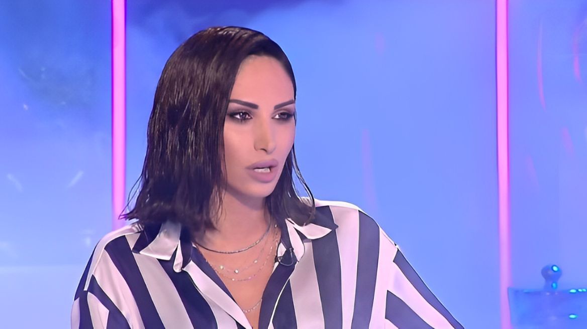 Λένα Ζευγαρά: Η οργισμένη απάντησή της για το πανό στο ΣΕΦ με τη φωτογραφία της