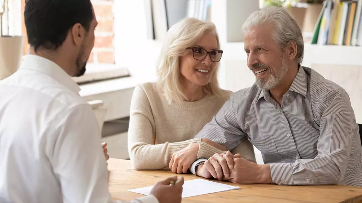 Μπόνους έως και 10 χρόνια στη σύνταξη με αναγνώριση ασφάλισης στον ΟΓΑ - Ποιοι θα ωφελούνται
