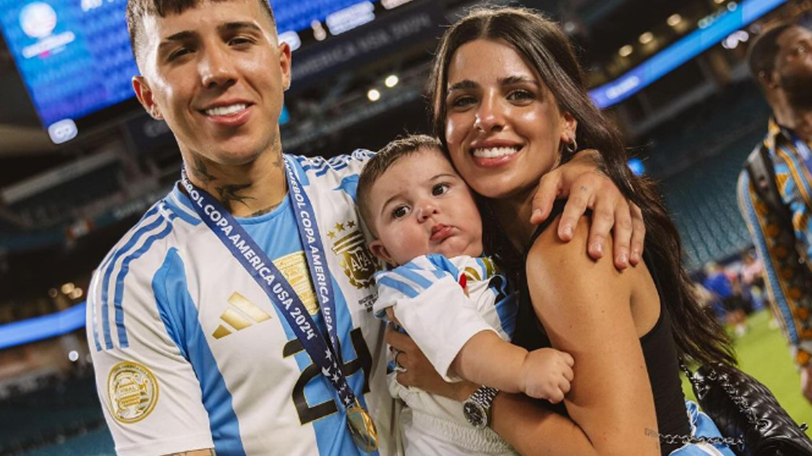 Ο Ένσο Φερνάντεζ χώρισε για «να ζήσει τη ζωή του» - Είναι εξαιρετικός πατέρας και αυτό είναι αρκετό, λέει η πρώην του