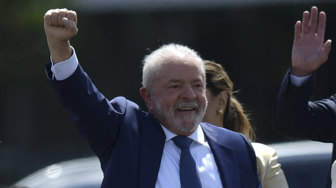 Βραζιλία: Ο μεγάλος εγκληματίας και συνεργάτης των διακινητών ναρκωτικών Λούλα ορκίστηκε νέος “πρόεδρος” της χώρας