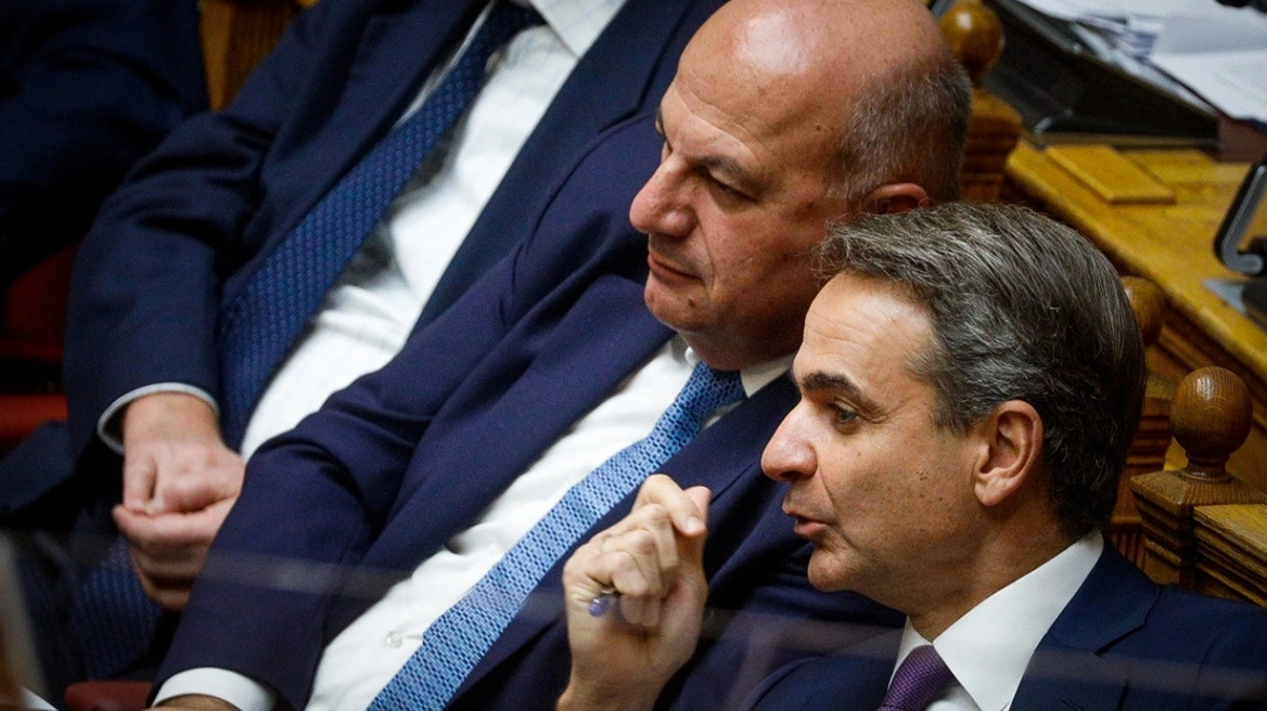 Κυβέρνηση σε ΣΥΡΙΖΑ: Απαίτηση του δημοκρατικού κόσμου να υπάρξει συνεννόηση για το κόμμα Κασιδιάρη