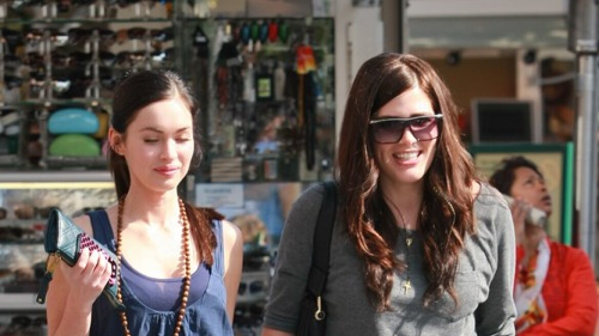 Megan Fox: Βόλτα με την αδερφή της