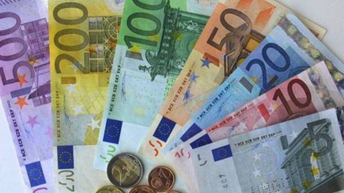 «Πιέσεις» στη Γερμανία για... μη αναδιάρθρωση του ελληνικού χρέους