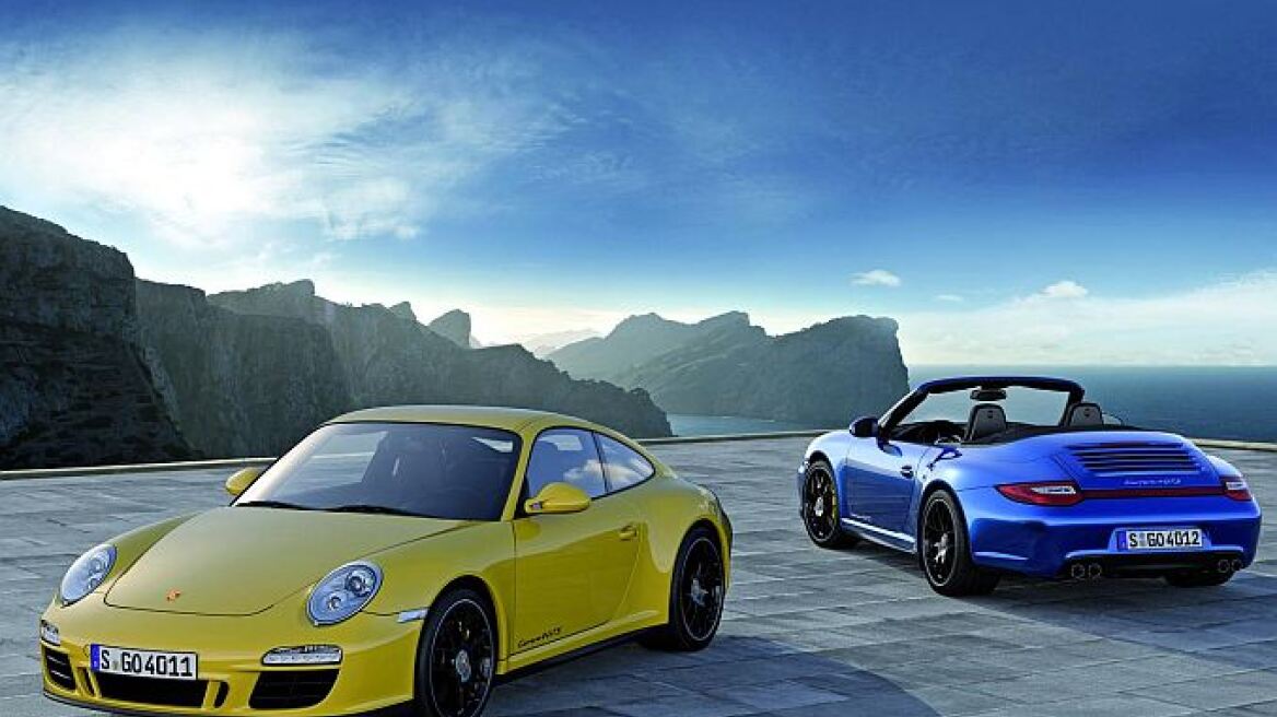Video: Οι τετρακίνητες Porsche 911 Carrera 4 GTS