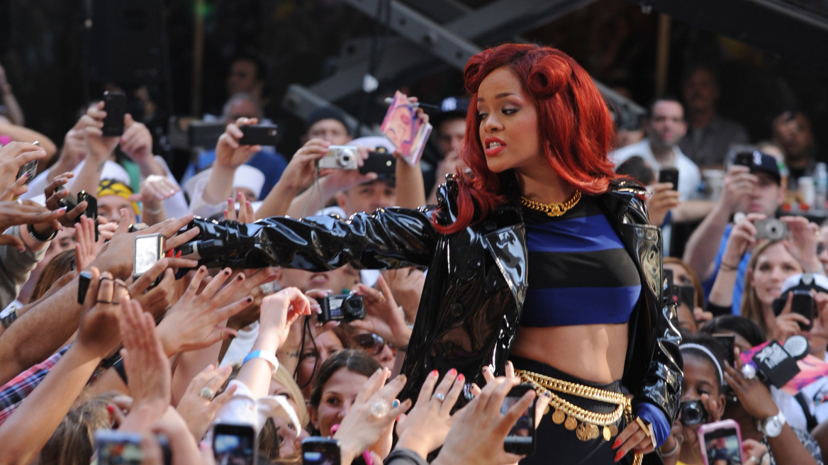 Rihanna… και να καίει!