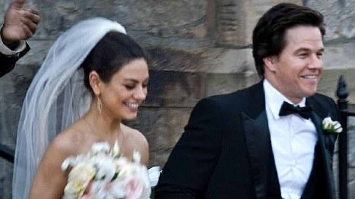 «Παντρεύτηκαν» Mila Kunis - Mark Wahlberg